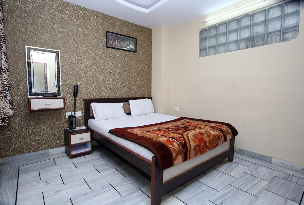 Oyo 15242 Hotel Rathi Palace Jaipur Extérieur photo