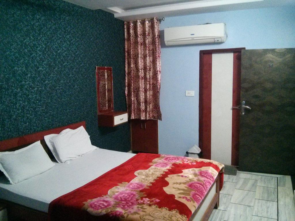 Oyo 15242 Hotel Rathi Palace Jaipur Extérieur photo